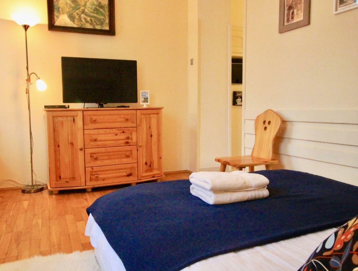 Apartament Bazatatry Sabala Apartment